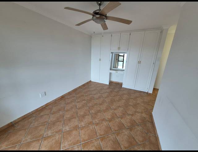 4 BEDROOM HOUSE FOR SALE IN DANA BAY